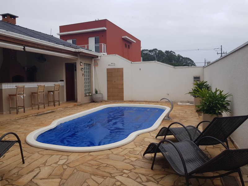 imóvel com 305m² - Jardim do Colégio - Embu das Artes
