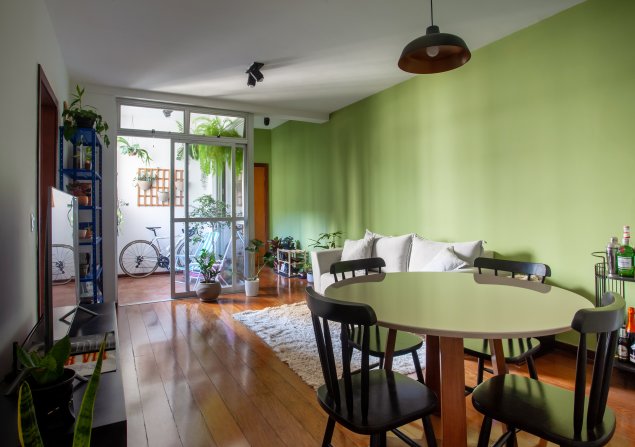 imóvel com 85m²