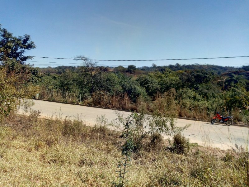 Terreno à venda Belvedere com 253m² e 1 quarto por R$ 110.000 - 1753005080-img-20180708-114146376-hdr.jpg