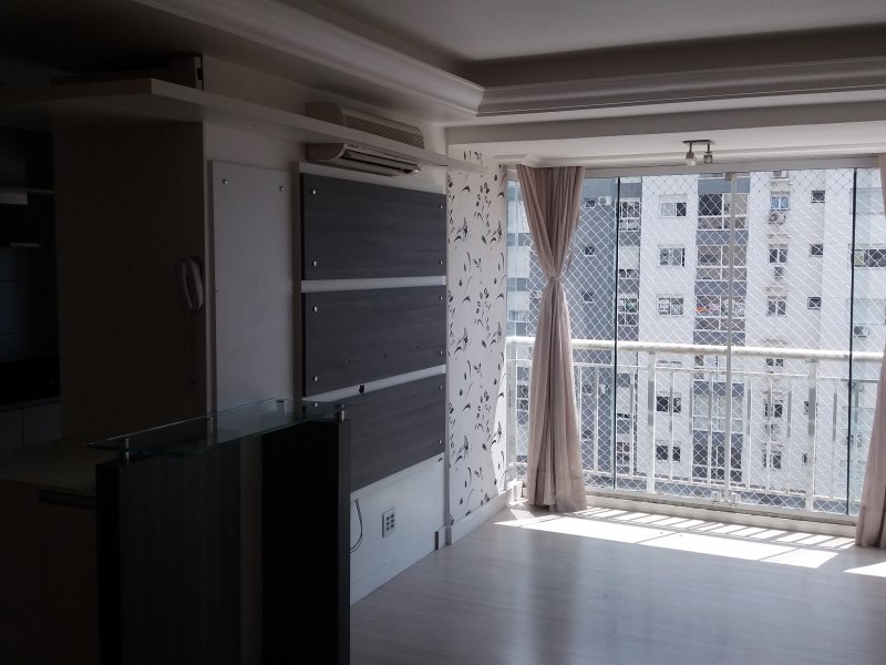 Apartamento à venda Passo d'Areia com 68m² e 2 quartos por R$ 493.000 - 121167656-19.jpg