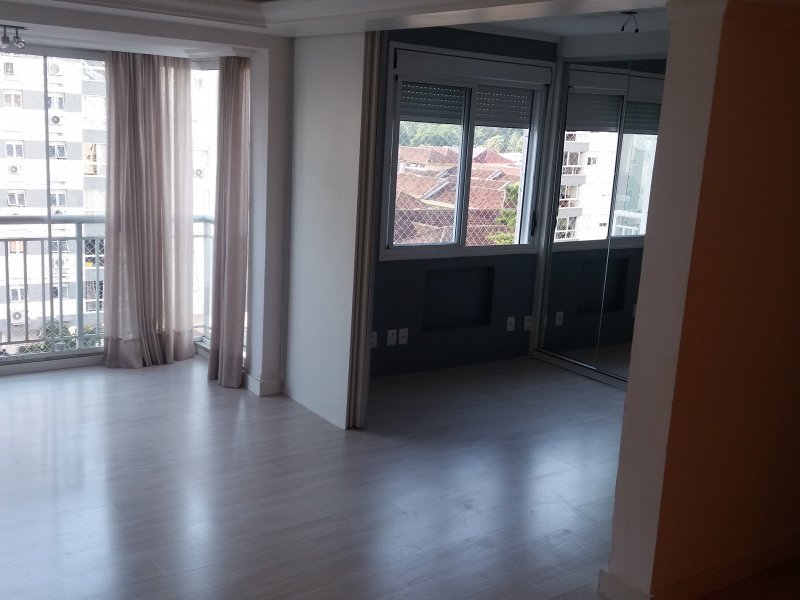 Apartamento à venda Passo d'Areia com 68m² e 2 quartos por R$ 493.000 - 1237336818-20.jpg