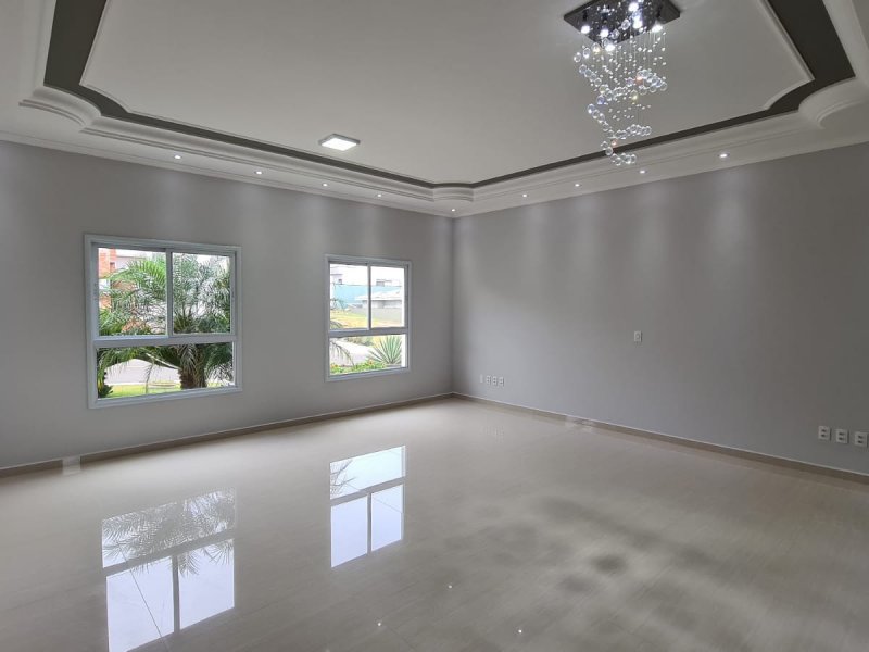 Casa de condomínio à venda Jardim Res. Maria Dulce com 270m² e 4 quartos por R$ 1.700.000 - 1733686530-sala.jpg