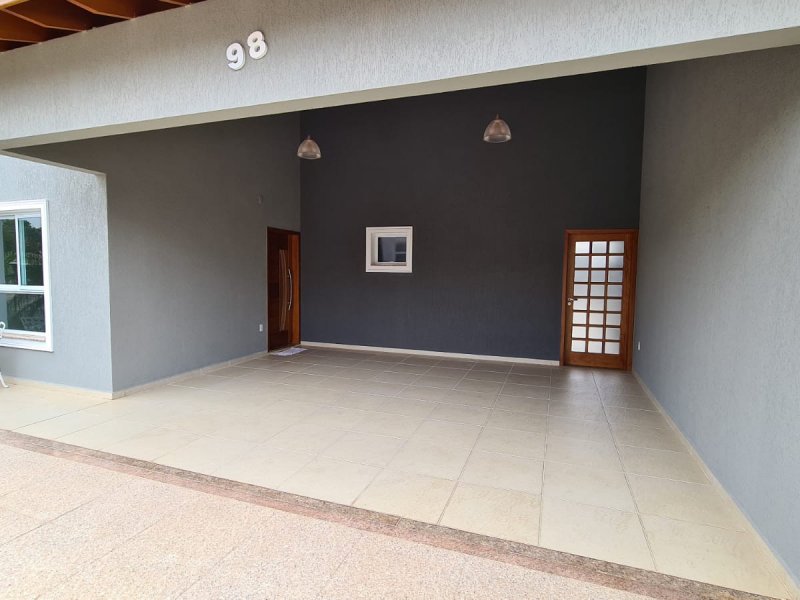 Casa de condomínio à venda Jardim Res. Maria Dulce com 270m² e 4 quartos por R$ 1.700.000 - 3330965-faixada-3.jpg