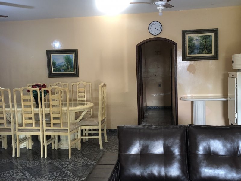 Casa para alugar Praia Seca com 200m² e 3 quartos por R$ 1.200 - 2046388405-244698d1-7fd0-4f9d-a1d9-a06ce5bdc129.jpeg
