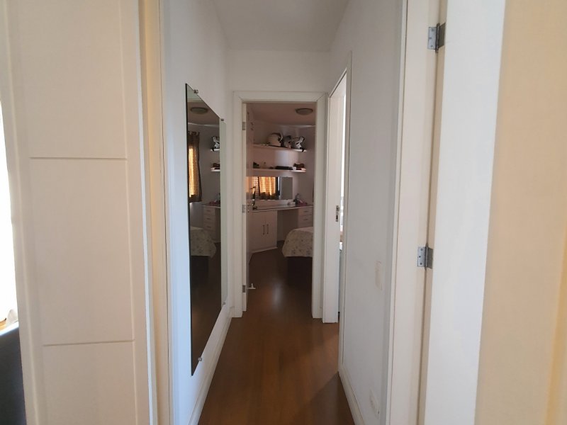 Apartamento à venda Lapa com 67m² e 3 quartos por R$ 650.000 - 734955109-hall-dormitorios.jpg