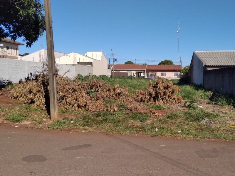Terreno à venda Jardim Petrópolis com 392m² e 1 quarto por R$ 230.000 - 1994023829-whatsapp-image-2021-09-21-at-17.jpeg