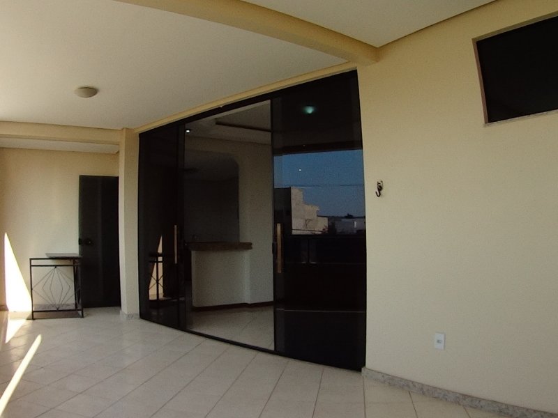 imóvel com 484m² - Boa Vista - Vitória da Conquista