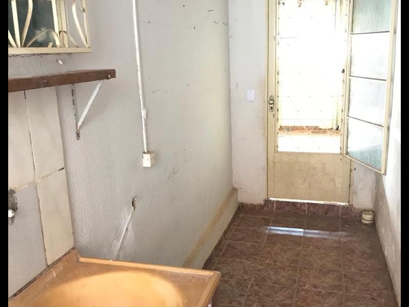 Casa à venda Centro com 140m² e 2 quartos por R$ 120.000 - 1659192343-4ac9de60-21b8-49f6-8d7d-581db980c1f9.jpeg