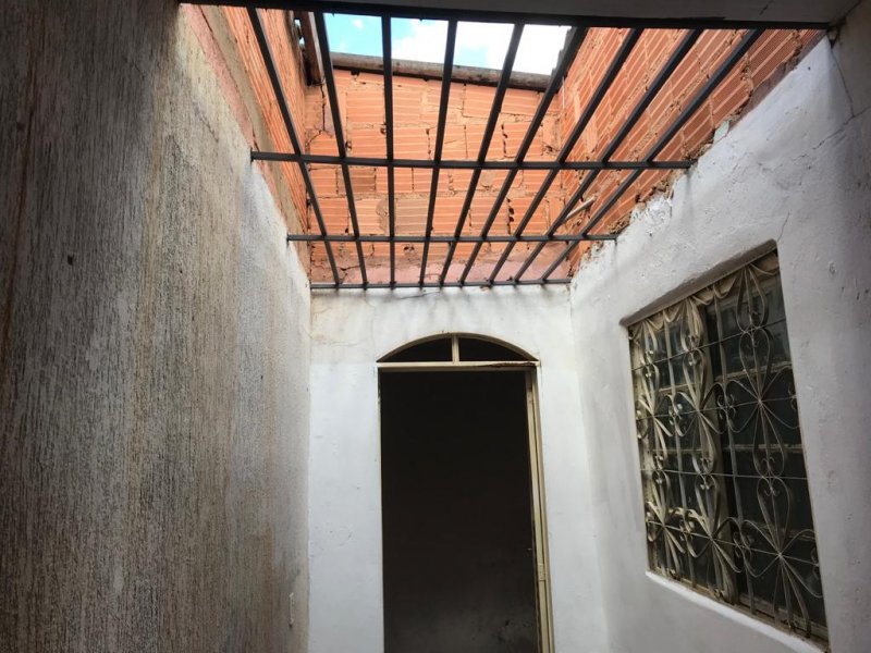 Casa à venda Centro com 140m² e 2 quartos por R$ 120.000 - 500627471-b96502d1-fbee-4446-96b7-90109f06324a.jpeg