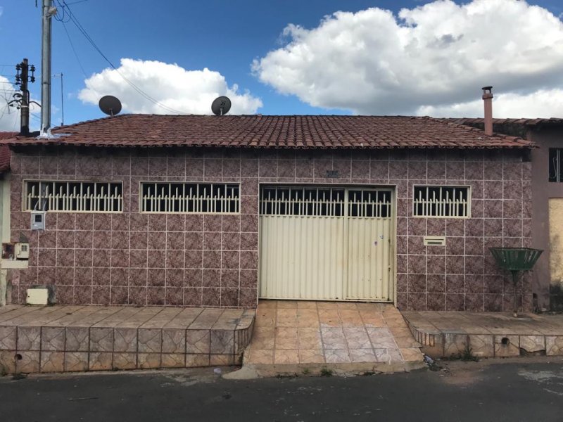 Casa à venda Centro com 140m² e 2 quartos por R$ 120.000 - 763245013-a390598d-d12c-4cd3-9c0c-3249b0fdd81a.jpeg