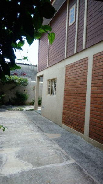 Casa à venda Jardim Rene com 250m² e 3 quartos por R$ 458.000 - 1358886067-907351492665547.jpg