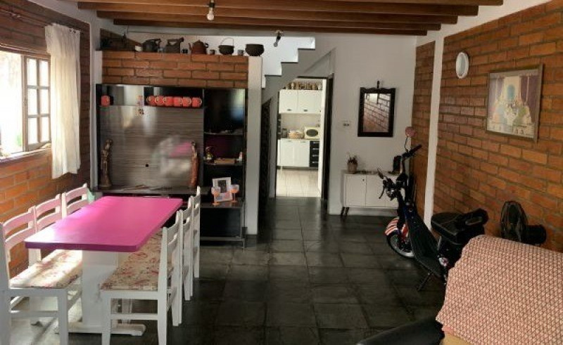Casa à venda Jardim Rene com 250m² e 3 quartos por R$ 458.000 - 557976765-905333372789490.jpg