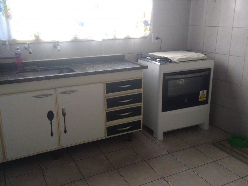 imóvel com 250m² - Jardim Rene - São Roque