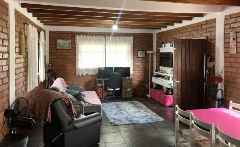 Casa à venda Jardim Rene com 250m² e 3 quartos por R$ 458.000 - 899166808-906388736745828.jpg