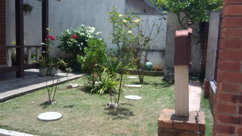Casa à venda Jardim Rene com 250m² e 3 quartos por R$ 458.000 - 942787800-901303619396351.jpg