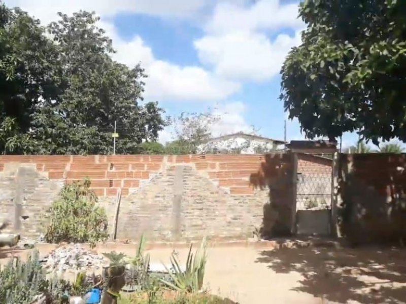 Chácara à venda Centro com 1620m² e 2 quartos por R$ 105.000 - 1884460023-img-20211004-wa0031.jpg