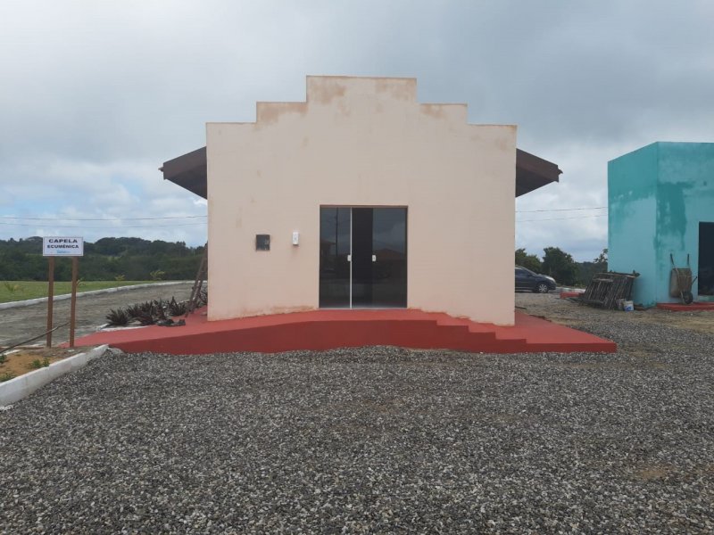 Terreno à venda Centro com 448m² e 1 quarto por R$ 90.000 - 324522987-temploecumenicotambabaccr.jpg