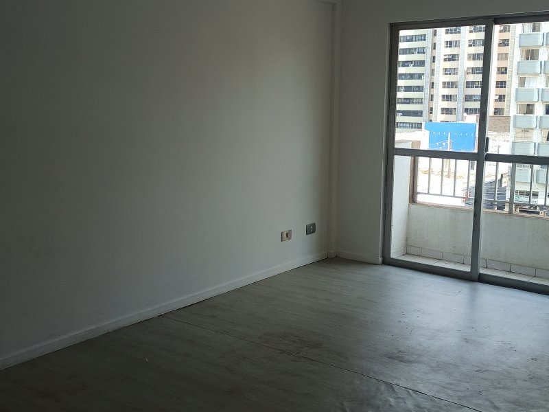 imóvel com 66m² - Centro - Curitiba