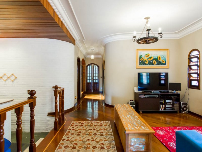 imóvel com 310m² - Baronesa - Osasco