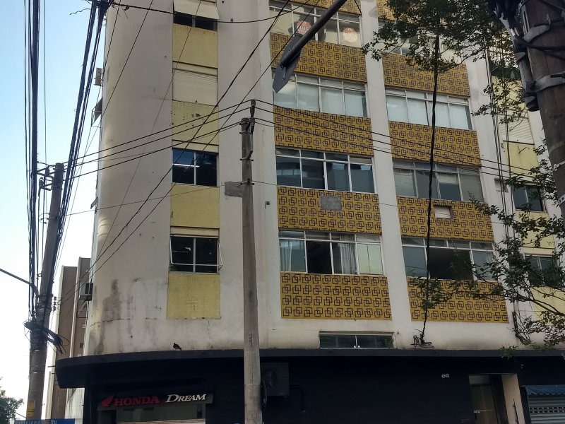Comercial à venda Cerqueira César com 166m² e 1 quarto por R$ 1.160.000 - 1151409576-inbound9067946241537881679.jpg