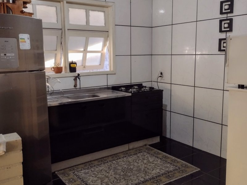 Casa à venda Das Rosas com 84m² e 3 quartos por R$ 260.000 - 1608744047-img-20211102-174203402.jpg