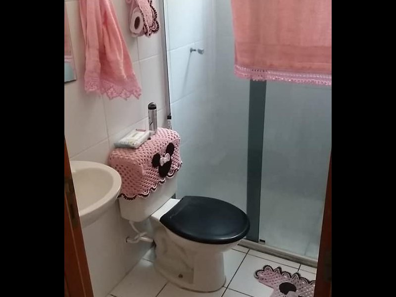Apartamento à venda Parque Nova Esperanca com 44m² e 2 quartos por R$ 140.000 - 193771914-banheiro.jpg