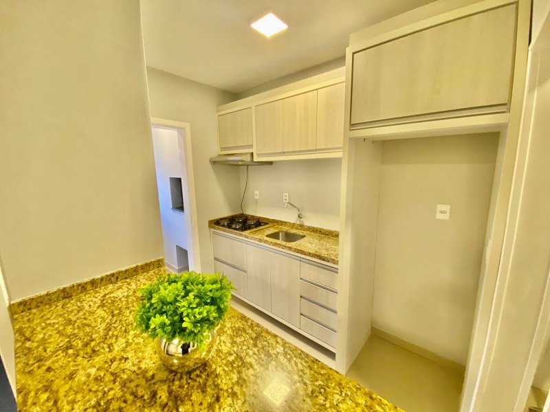 Apartamento à venda Zona Nova com 48m² e 1 quarto por R$ 235.000 - 488617594-whatsapp-image-2021-08-31-at-18.jpeg