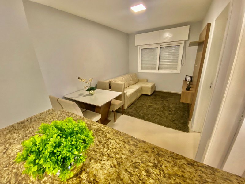 Apartamento à venda Zona Nova com 48m² e 1 quarto por R$ 235.000 - 988061934-whatsapp-image-2021-08-31-at-18.jpeg