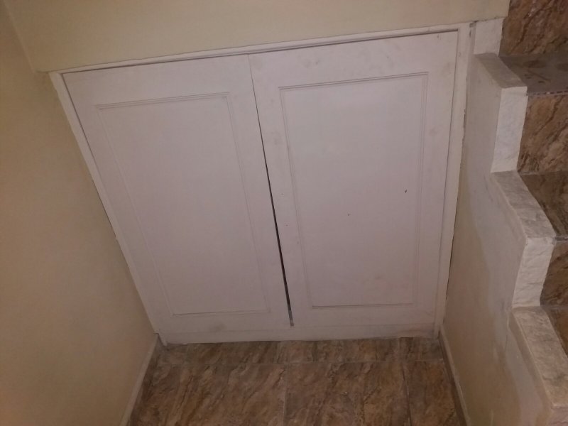 Casa de condomínio à venda Itatiaia com 160m² e 2 quartos por R$ 465.000 - 1313260046-escada-armario-01.jpg
