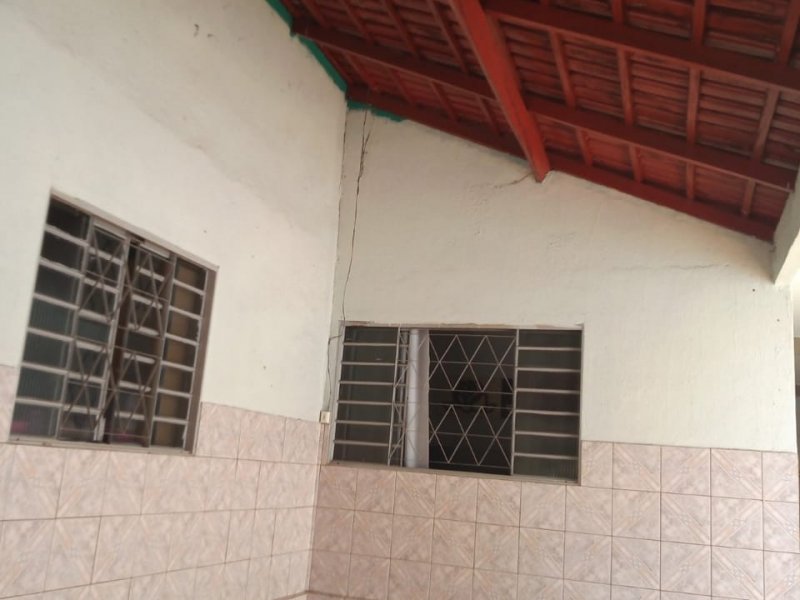 Casa à venda Jardim Guanabara com 404m² e 5 quartos por R$ 550.000 - 496010743-6e6d41e1-6de0-45e3-b6fd-d9038cabbfe7.jpeg
