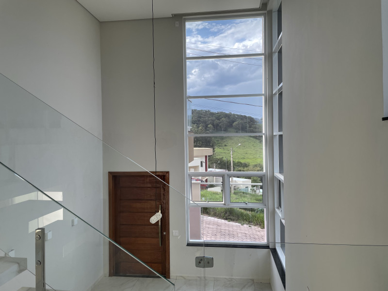 imóvel com 252m² - Centro - Estiva