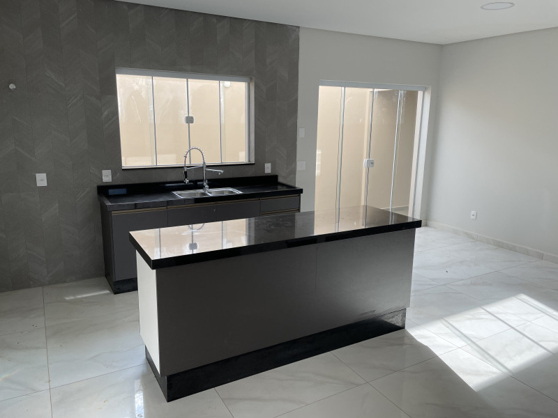 imóvel com 252m² - Centro - Estiva