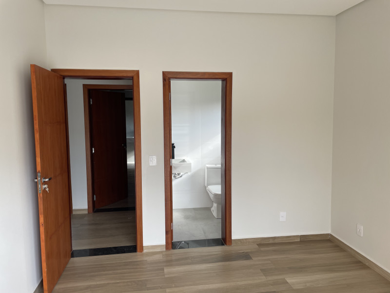 imóvel com 252m² - Centro - Estiva