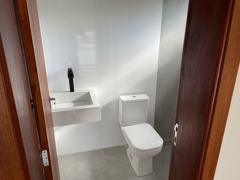 imóvel com 252m² - Centro - Estiva