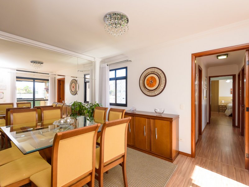 imóvel com 94m² - Água Verde - Curitiba