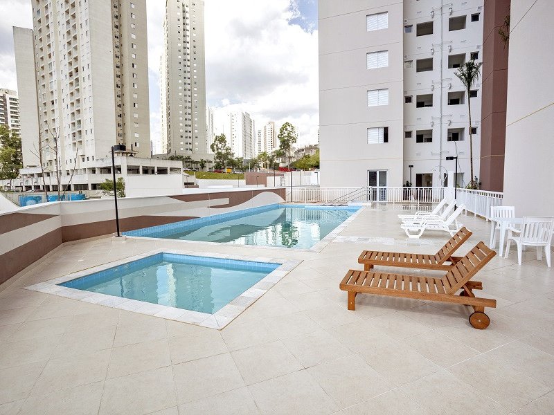 Apartamento à venda Vila Andrade com 73m² e 3 quartos por R$ 450.000 - 607842167-piscina-solarium.jpg