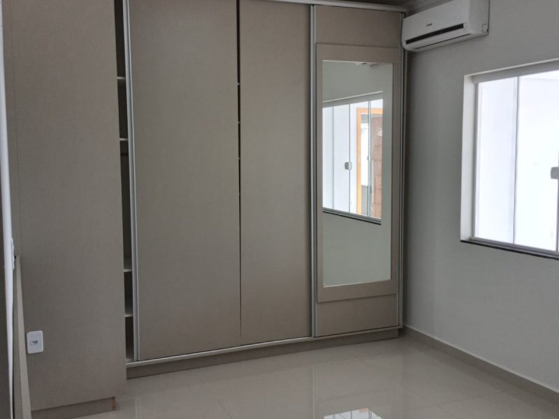 Casa à venda Parque Ouro Verde com 110m² e 3 quartos por R$ 490.000 - 248230203-casa-4.jpg