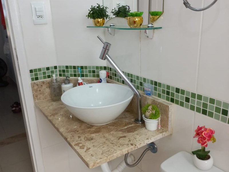 Apartamento à venda Cabula com 52m² e 2 quartos por R$ 190.000 - 226814399-img-20211102-wa0041.jpg