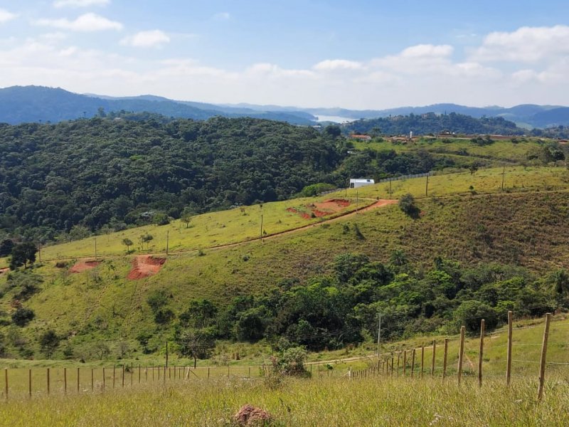Terreno à venda Centro com 982m² e 1 quarto por R$ 85.000 - 655680942-6.jpg