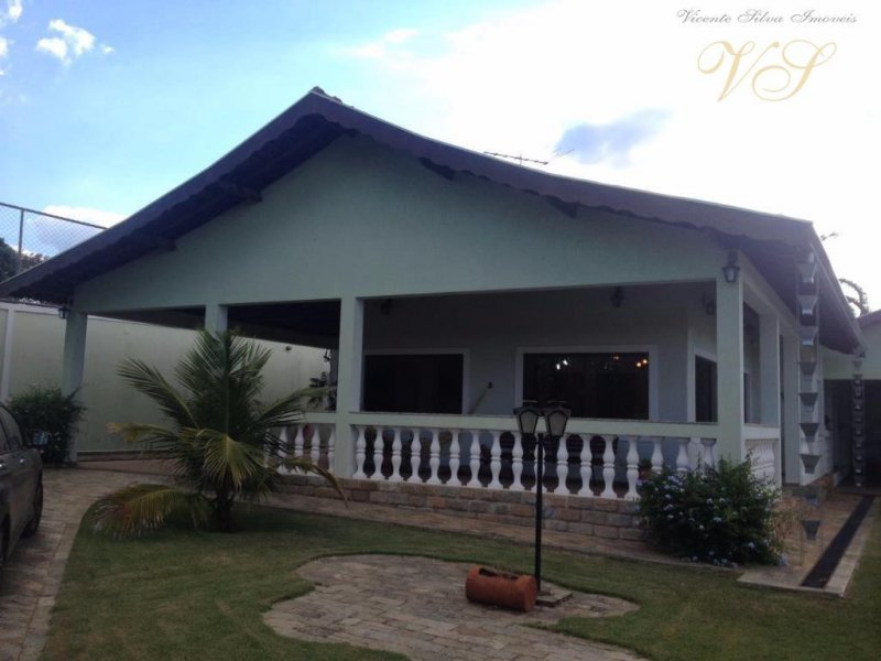 Casa à venda Parque Belvedere com 320m² e 4 quartos por R$ 1.150.000 - 644890483-13.jpg