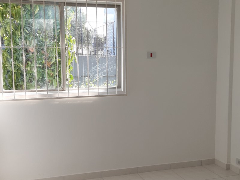 Apartamento para alugar Centro com 79m² e 3 quartos por R$ 1.400 - 536839010-20201005-095005.jpg