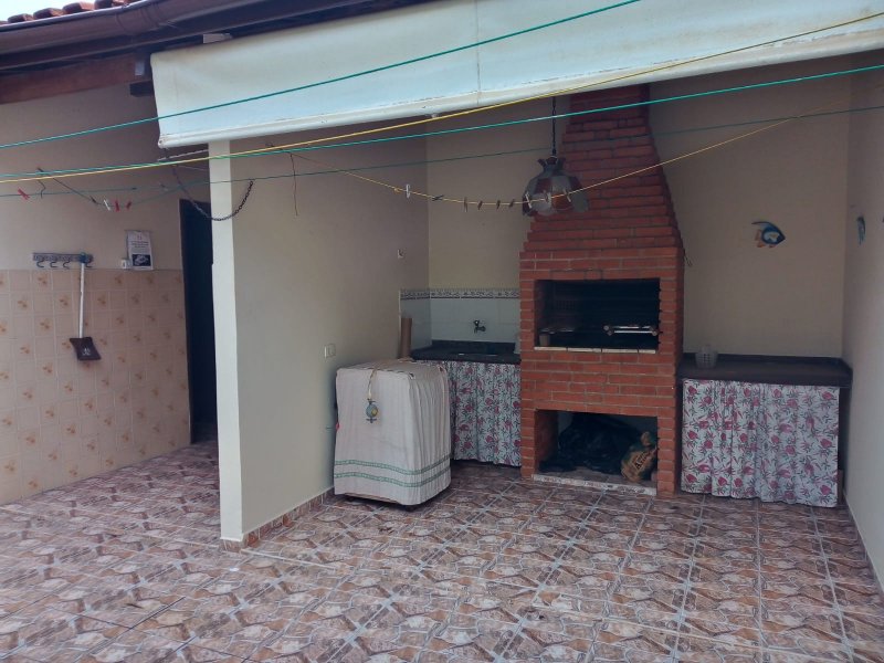 imóvel com 100m² - Bal Tres Marias - Peruíbe