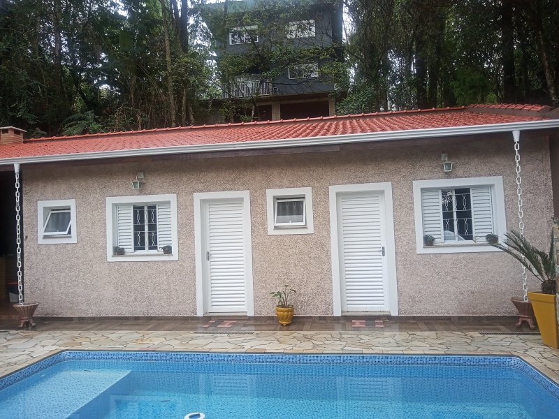 Casa à venda Vila Helena com 462m² e 5 quartos por R$ 1.249.000 - 402661595-inbound8042868621088622587.jpg