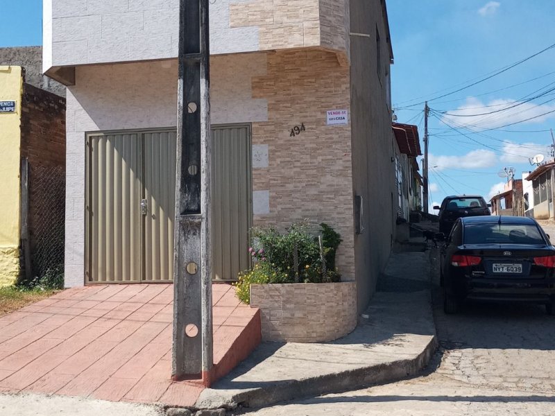 Casa à venda Centro com 104m² e 2 quartos por R$ 100.000 - 1724891121-dfe231b2-b03f-47ba-9bc5-fabcf793bedd.jpg