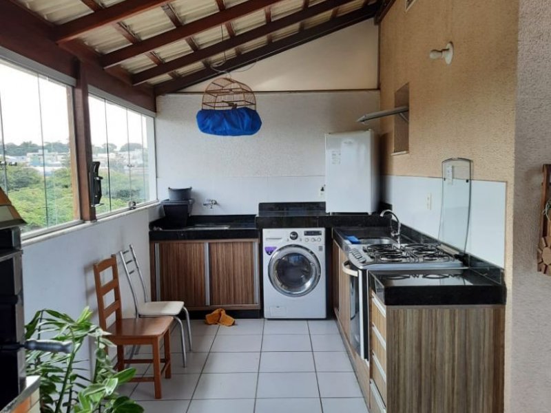 Cobertura à venda Tres Barras com 147m² e 2 quartos por R$ 330.000 - 1346333066-14ae331c-ff5e-4507-81ae-758c09f29212.jpg