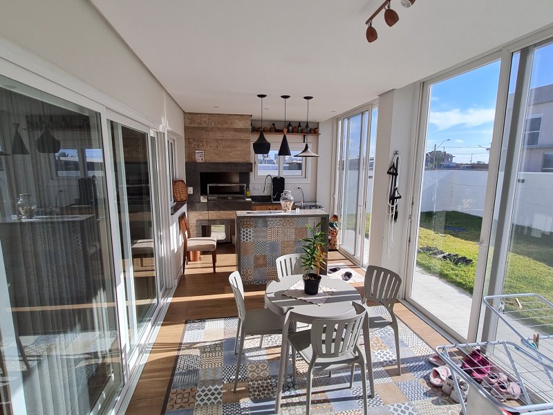 Casa de condomínio à venda Laranjal com 365m² e 4 quartos por R$ 1.790.000 - 284495506-gourmet.jpg