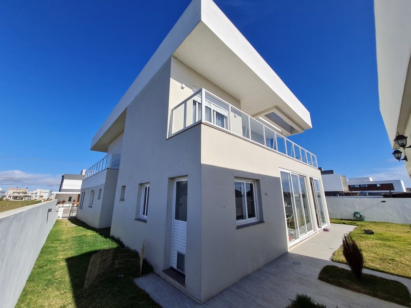 Casa de condomínio à venda Laranjal com 365m² e 4 quartos por R$ 1.790.000 - 413835195-fundos-2.jpg