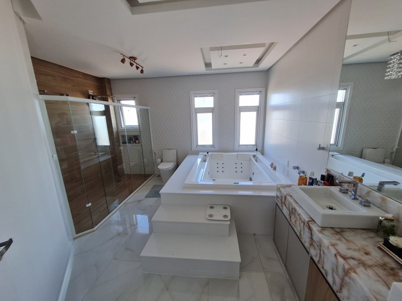 Casa de condomínio à venda Laranjal com 365m² e 4 quartos por R$ 1.790.000 - 962393439-suite-master-5.jpg