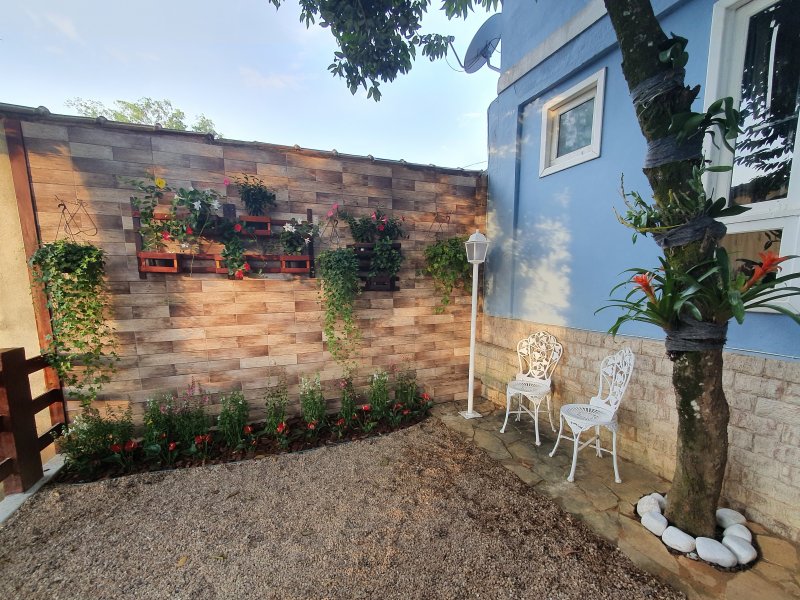 Casa à venda CENTRO com 200m² e 4 quartos por R$ 750.000 - 1292702474-casa-venda-jardim-2.jpg