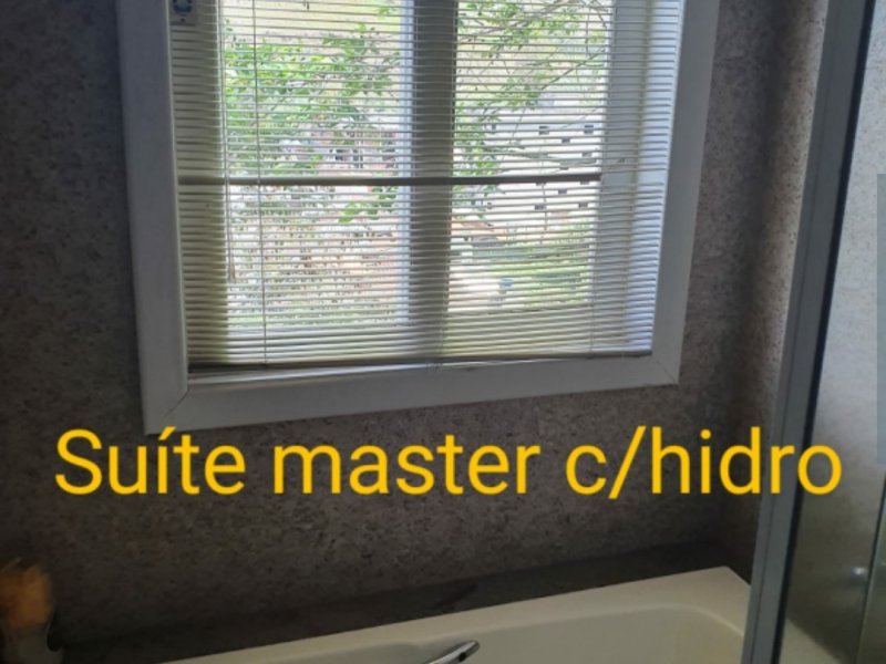 Casa à venda CENTRO com 200m² e 4 quartos por R$ 750.000 - 612702586-casa-venda-suite-master-hidro.jpg